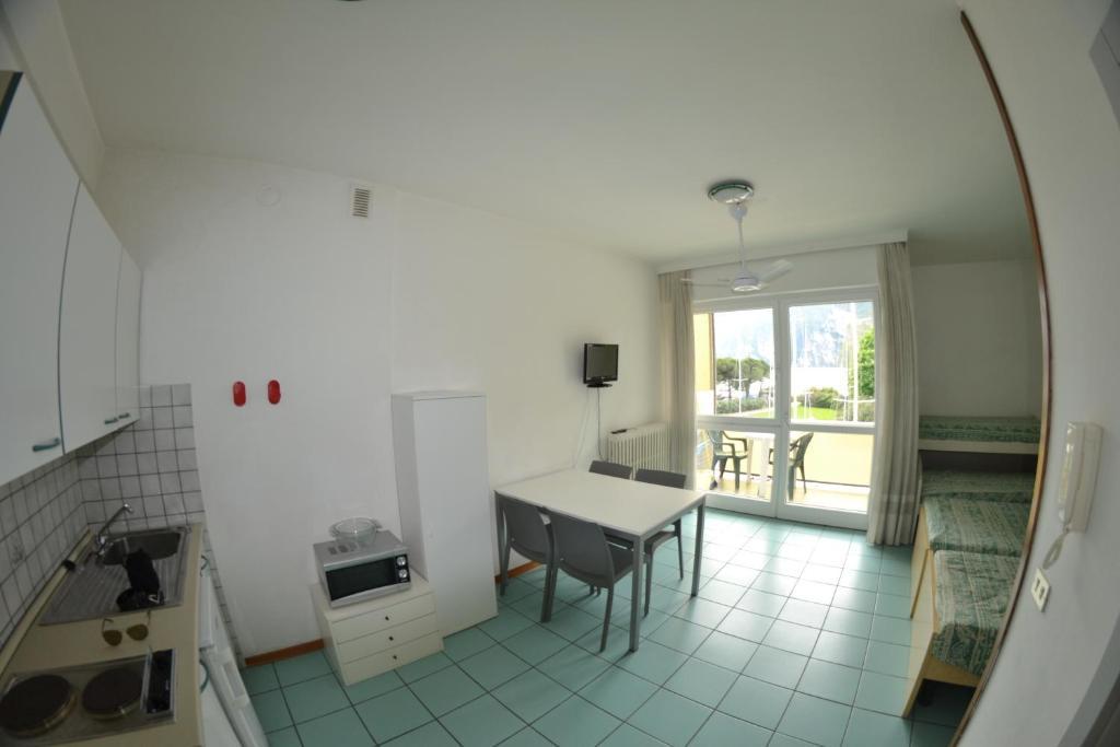 Ambra Aparthotel *
